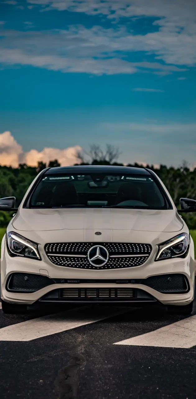 2018 Mercedes CLA 