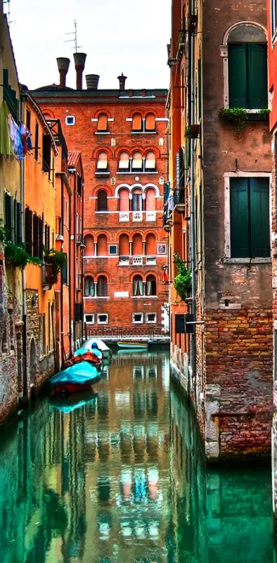 Venetian Roads