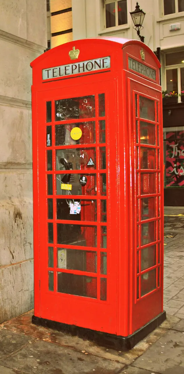 London telephone cel
