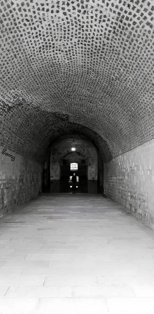 tunnel 