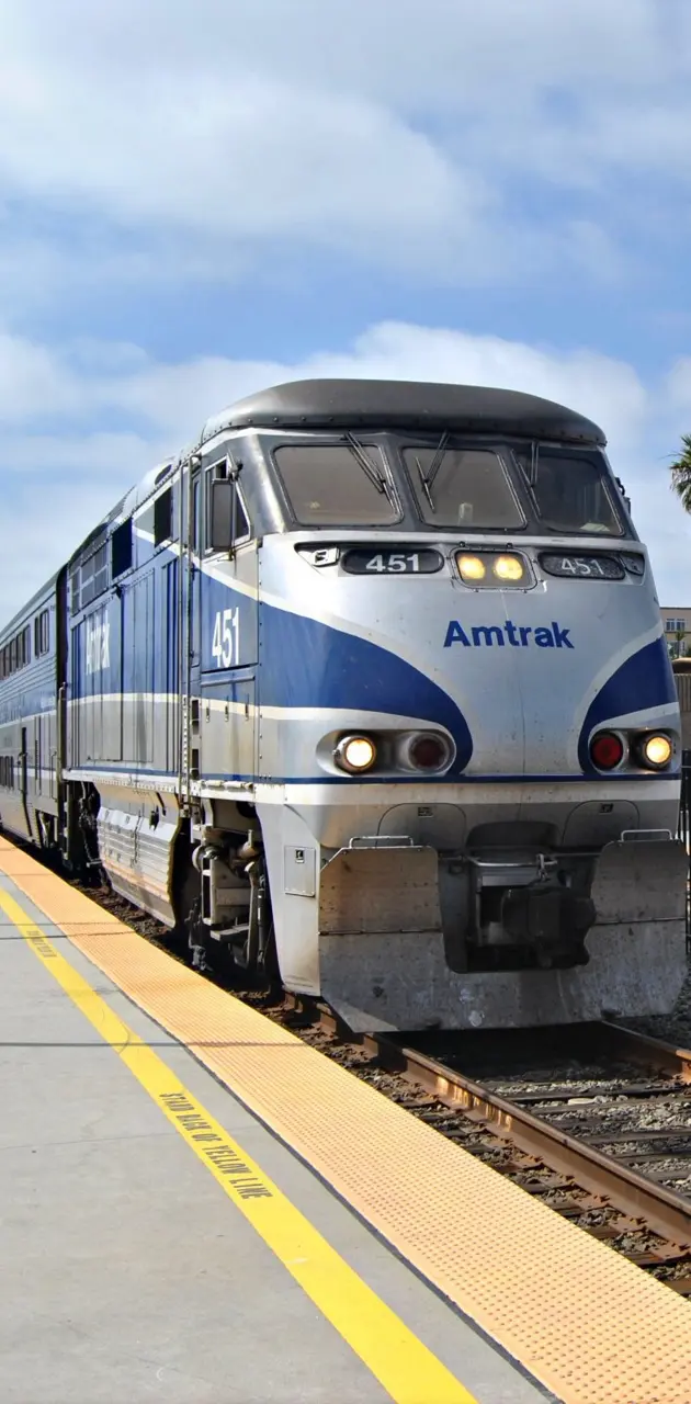 Amtrak Surfliner train