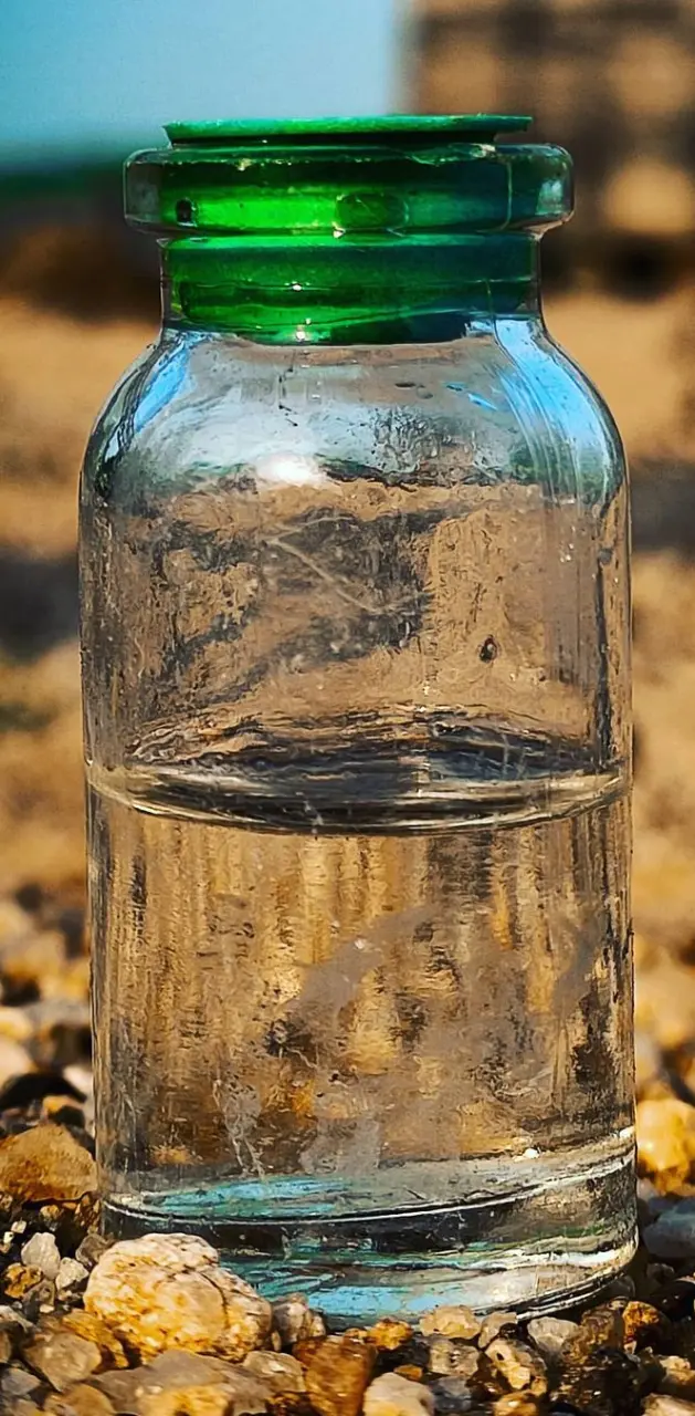 Botal water 