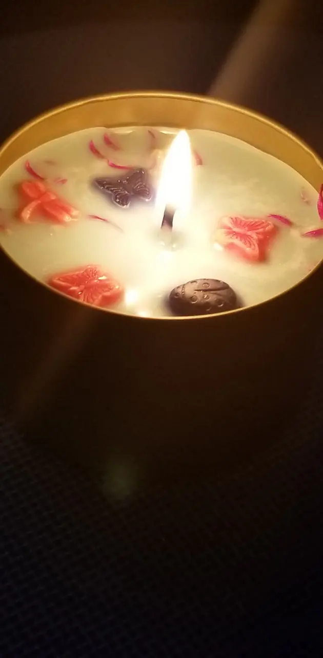 Burning candle 