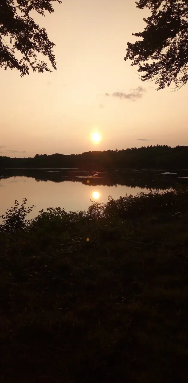 Sunset horn pond