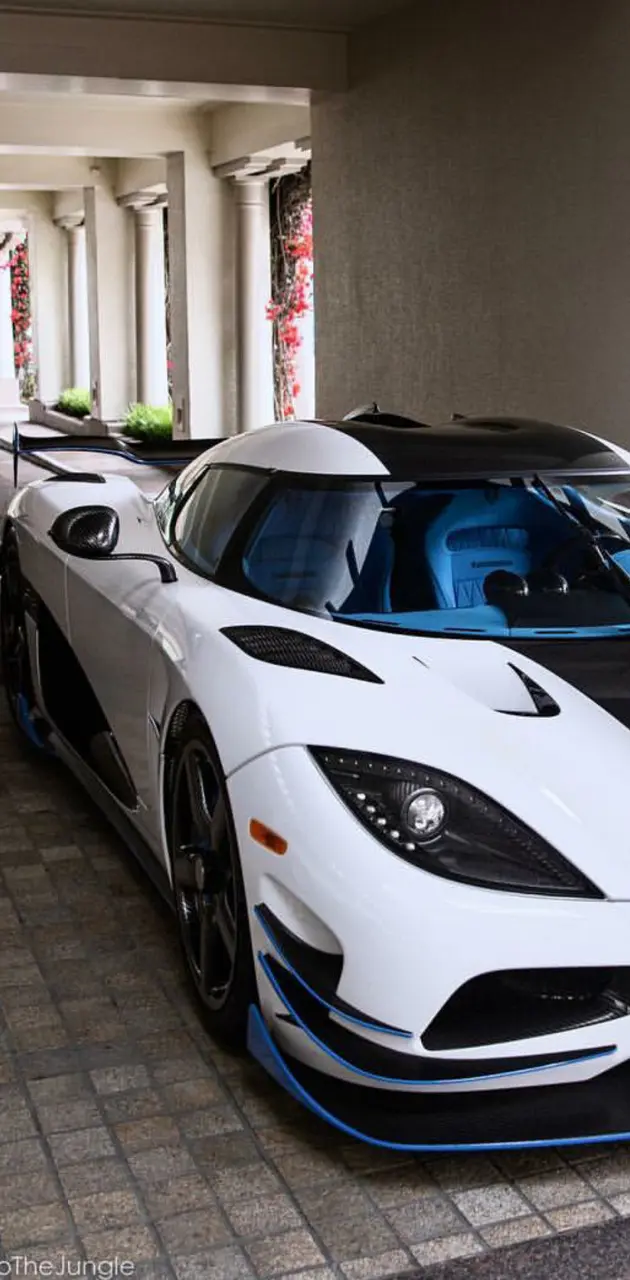 Agera RS1