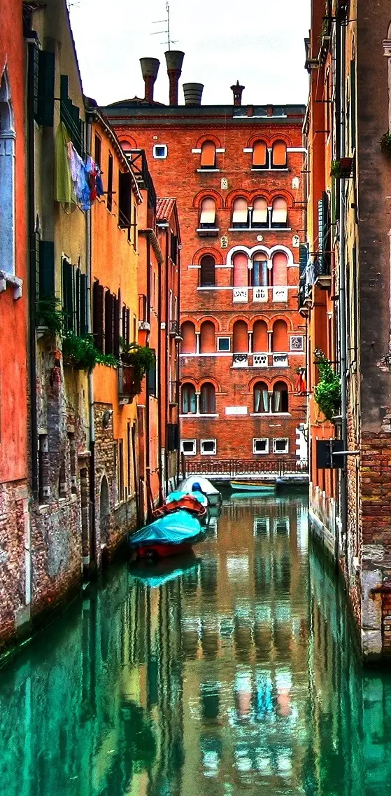 Venetian roads