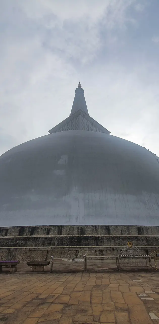 Ruwanweli Pagoda