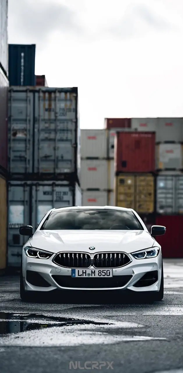 BMW M850i 