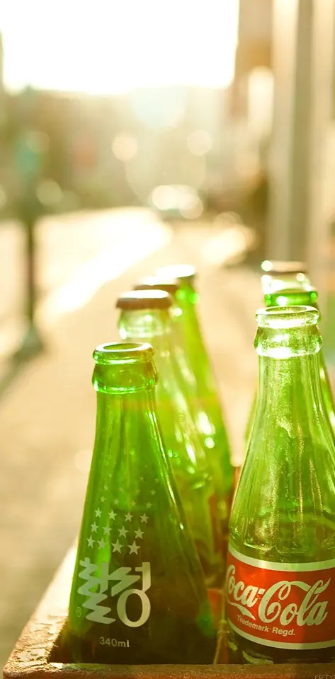 Soda Bottle Walpaper