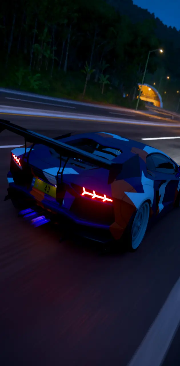 Lamborghini Aventador7