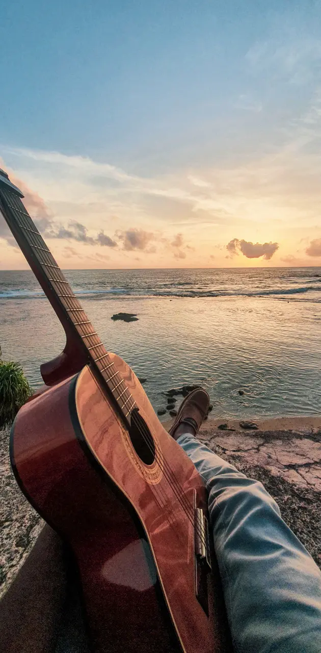 Sunset-Guitar-Sea