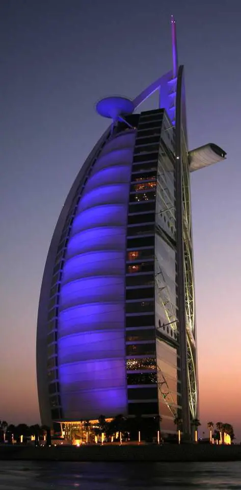 Burj Al Arab V8