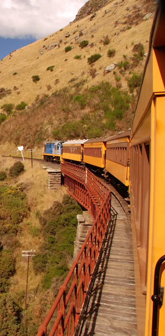 Taieri Gorge Train
