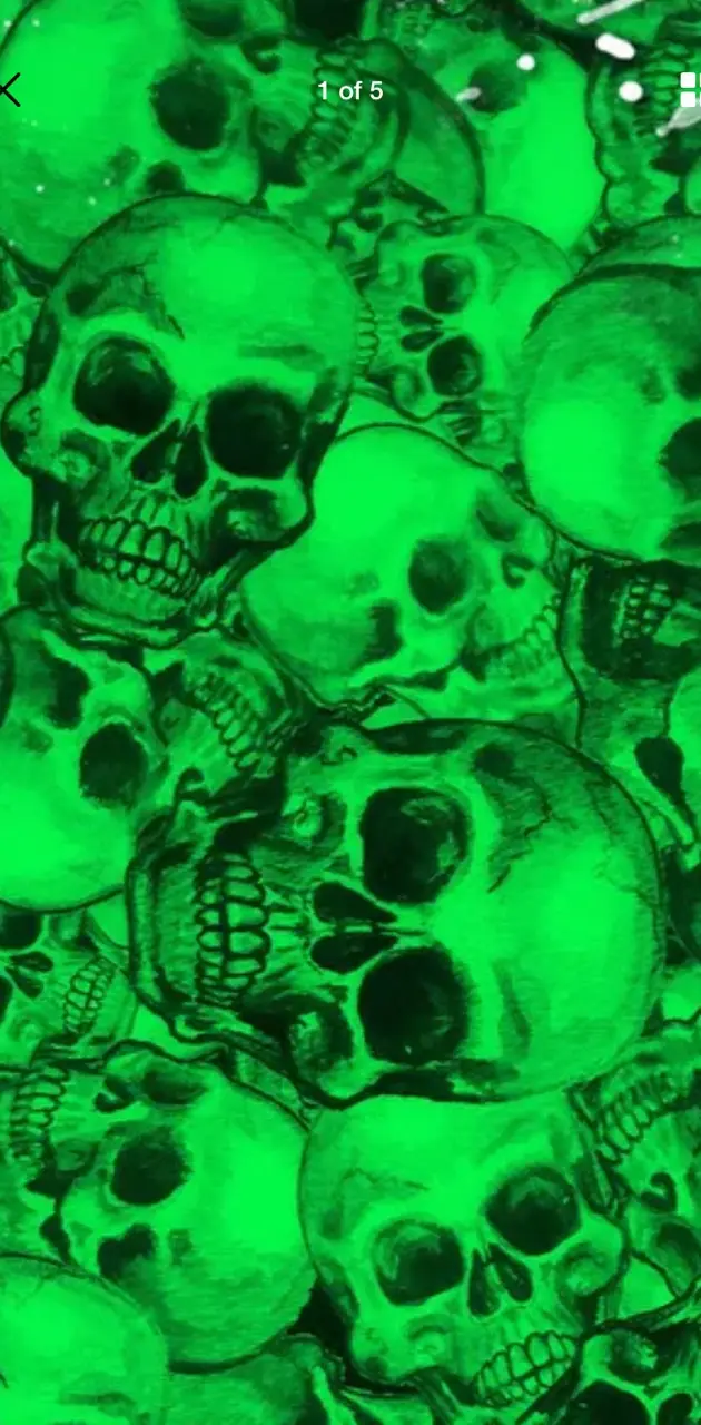green skulls wallpaper