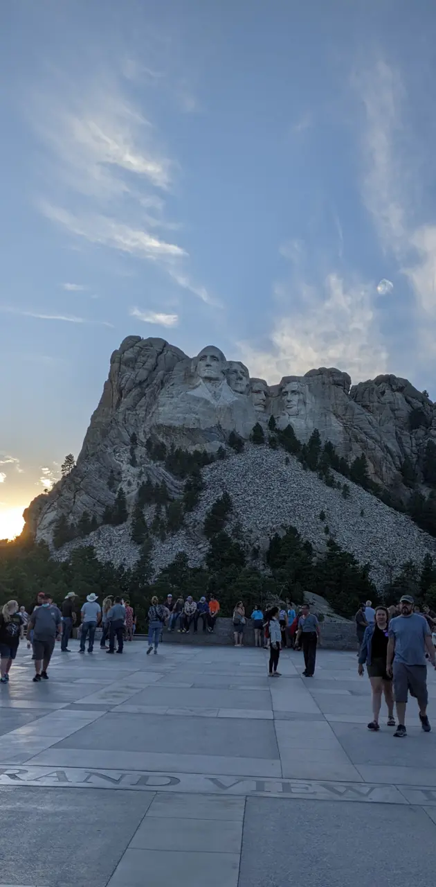 Sunset Mt. Rushmore 
