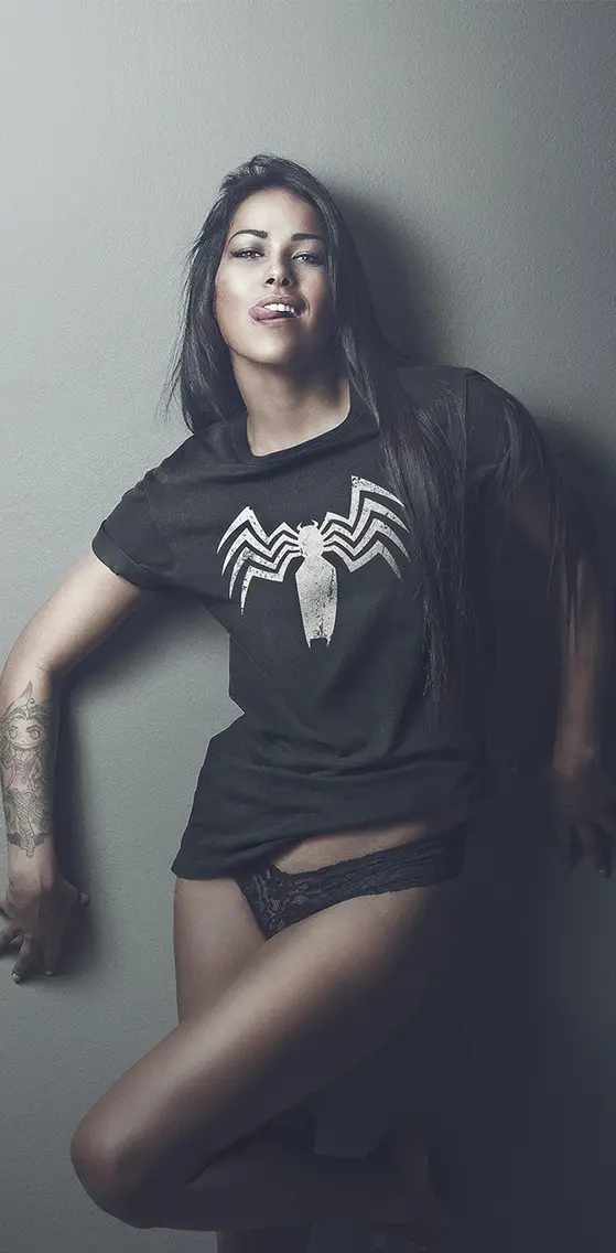 Spiderman Venom Girl