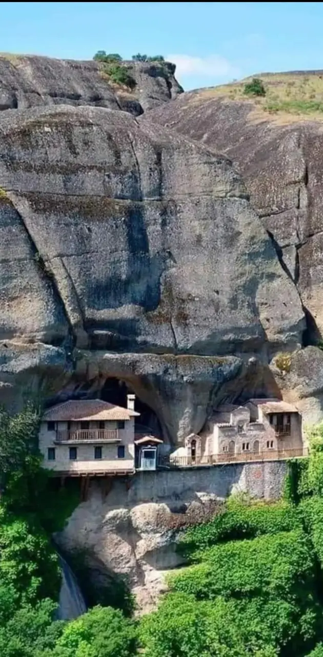 Cave hause - Greece