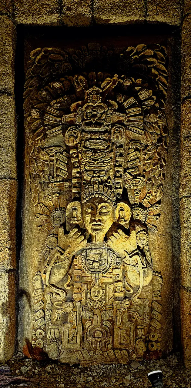Totem Maya