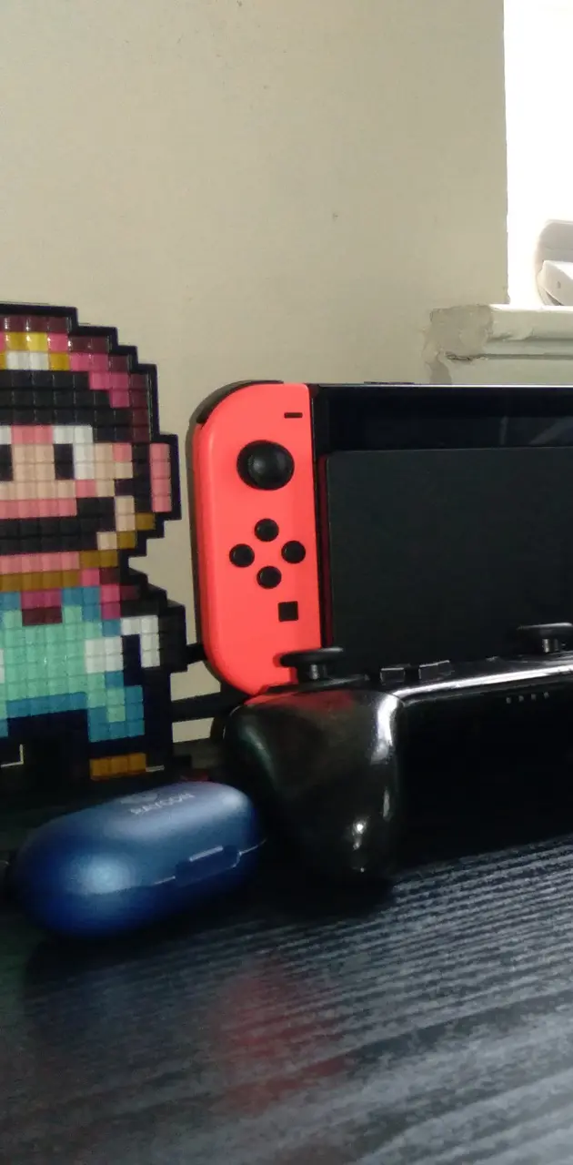 Nintendo  Switch