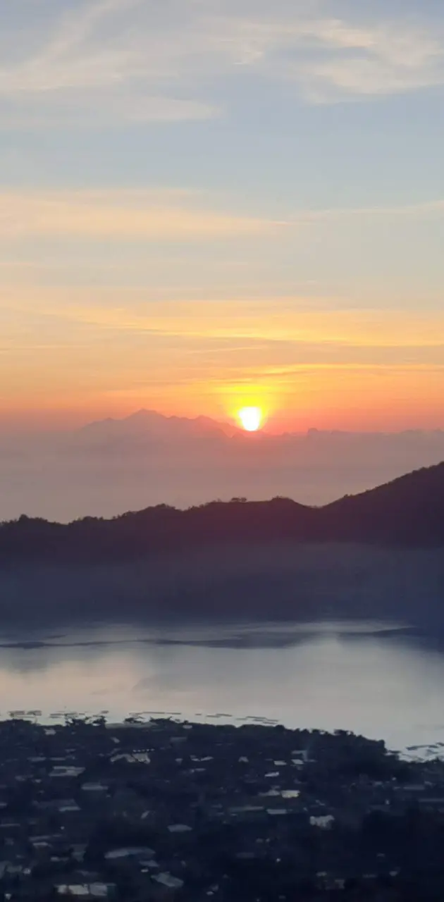 Sunrise:Batur::Volcano