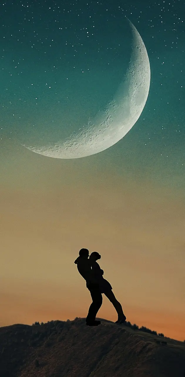 couple under moon