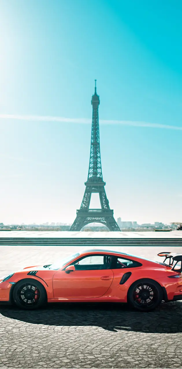 Porsche in Paris