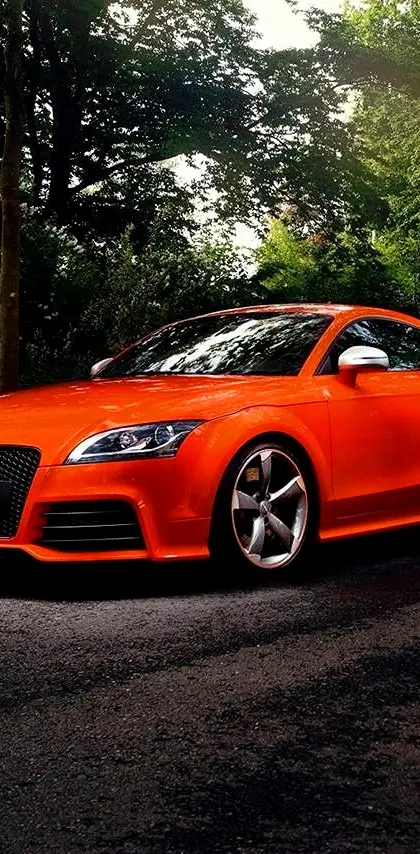 Orange Audi Tt