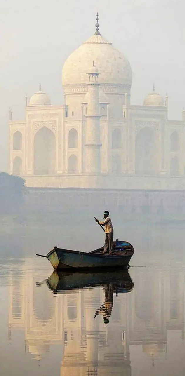 Majestic Taj Mahal