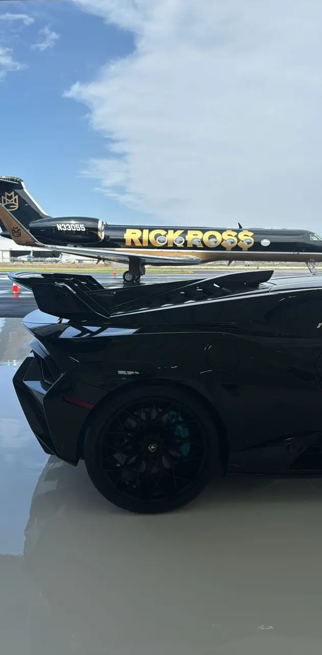 Rick Ross Private Jet & Lamborghini Huracan STO 