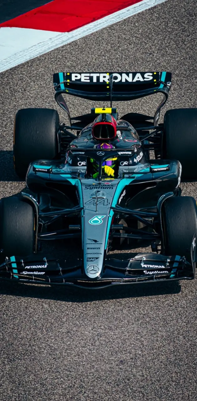 Mercedes F1 w15