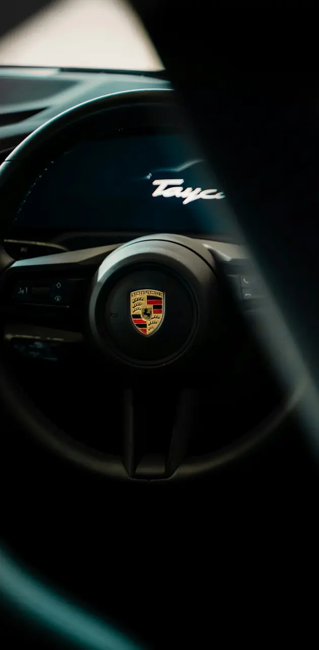 Porsche Taycan 4s wheels 