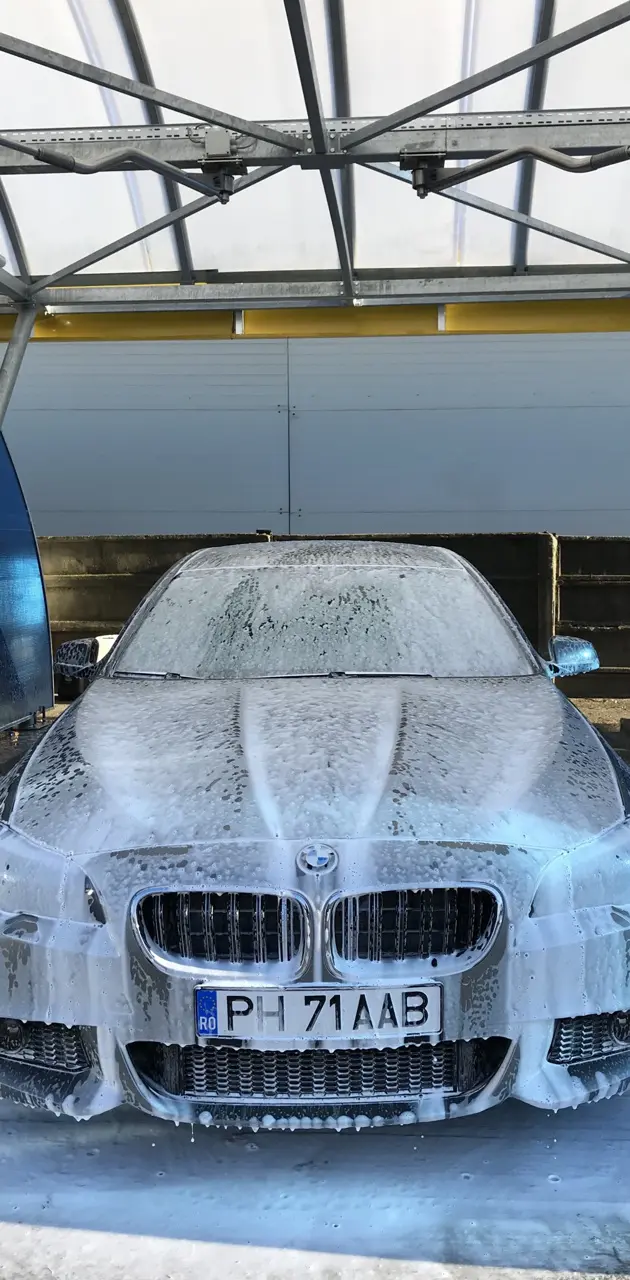 BMW F10