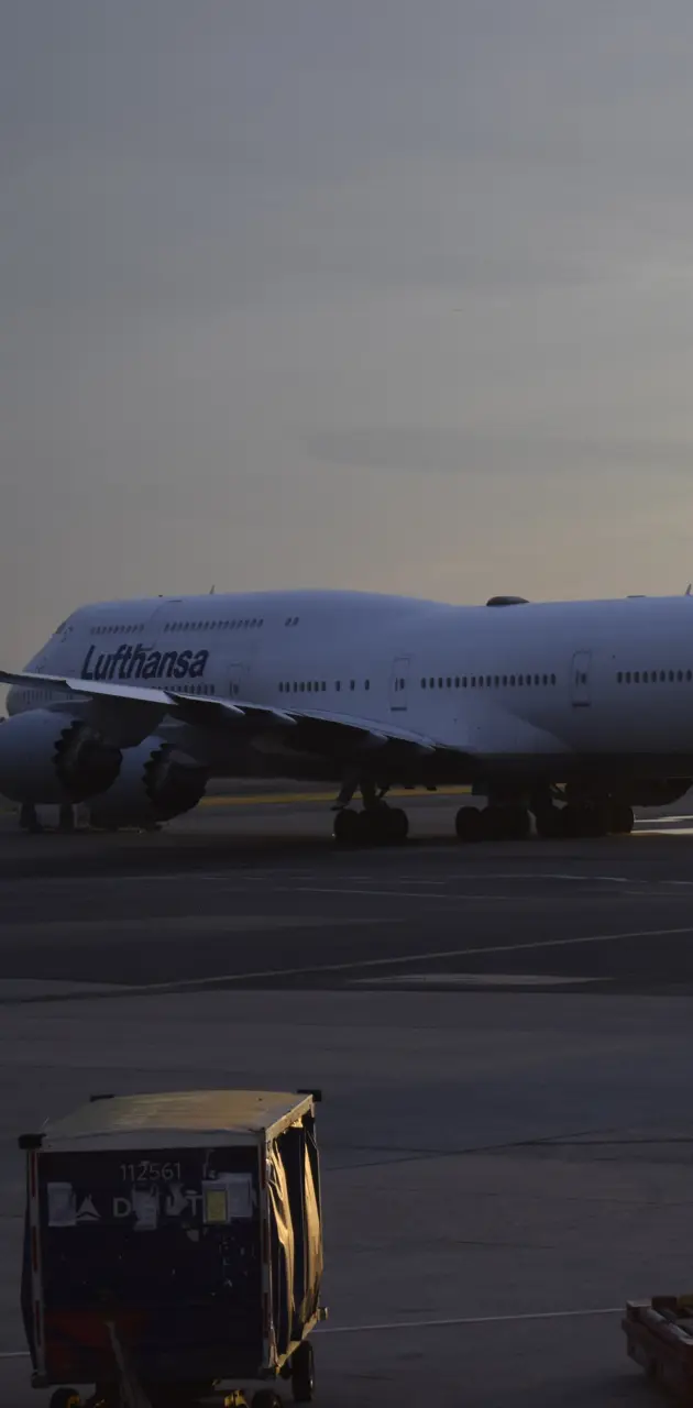 Lufthansa 747-8