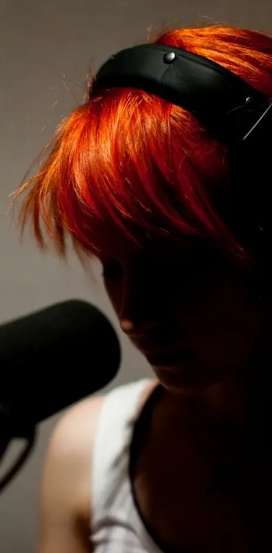 Redhead Singing