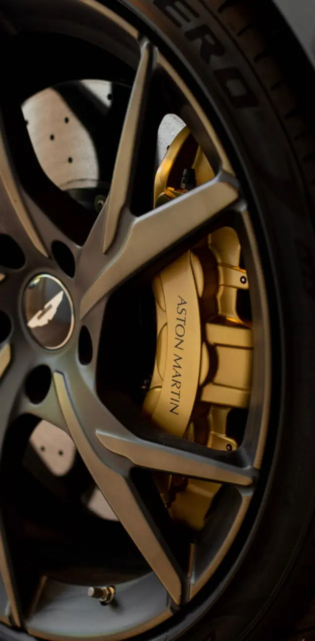 Aston Martin wheels