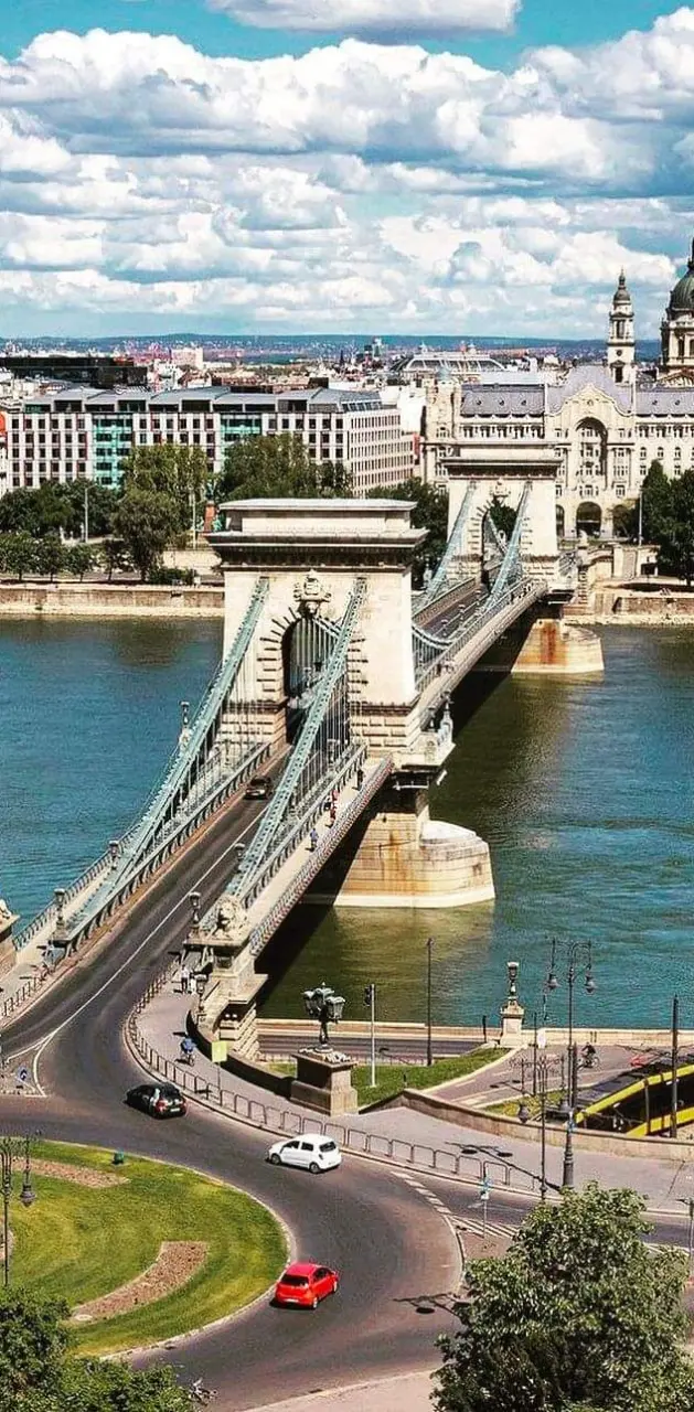Chain bridge Budapest 