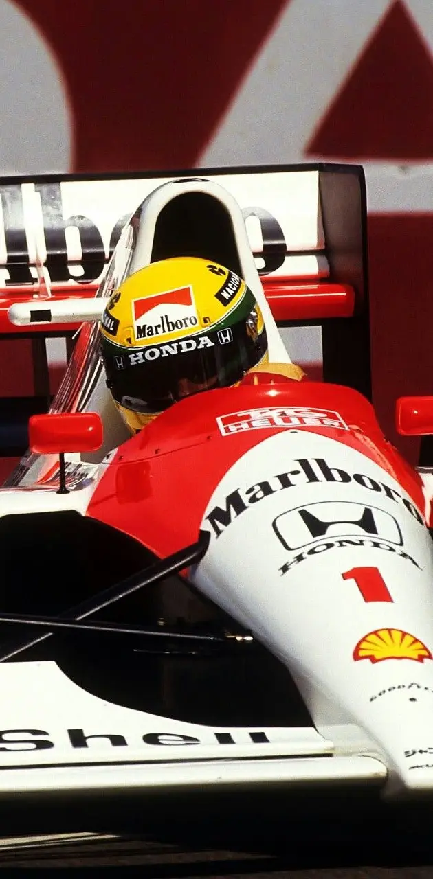 McLaren Senna