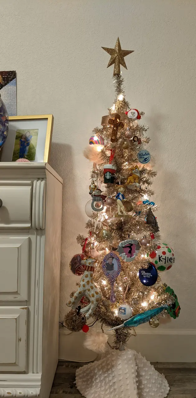 My Christmas tree 🎄