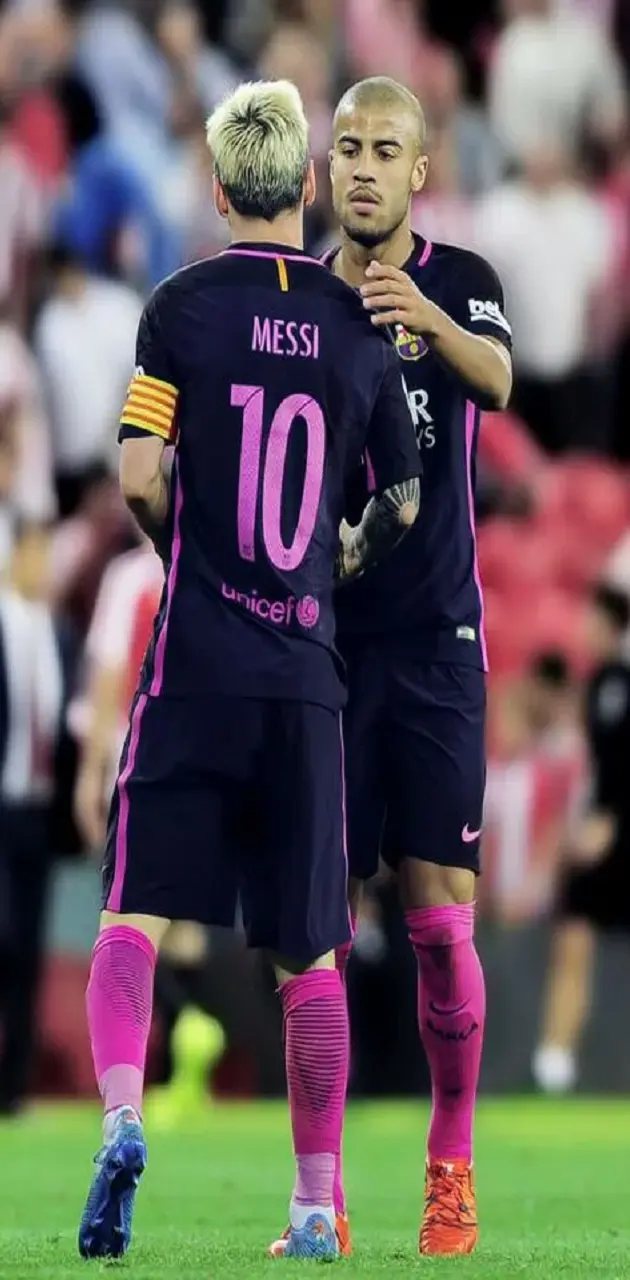 rafinha and messi