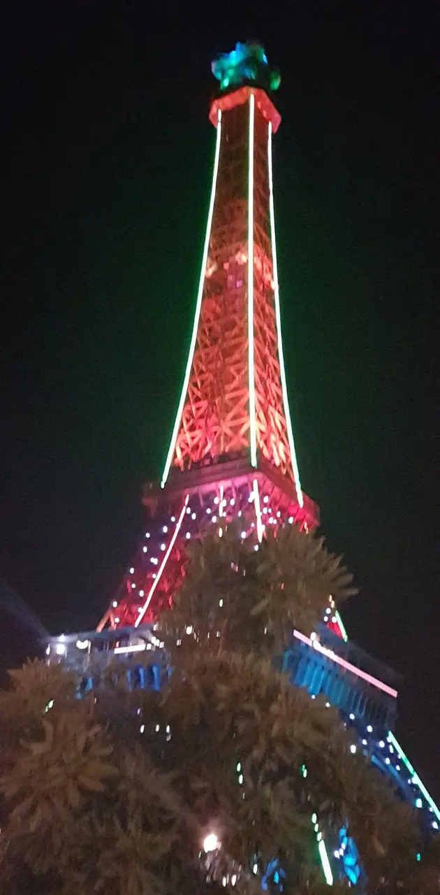 Eiffel tower Lahore