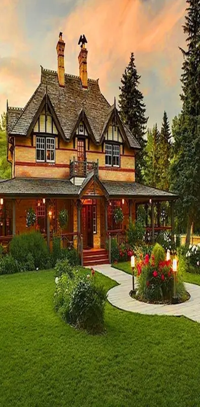 Pretty Cottage
