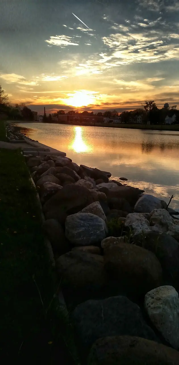 Sunset lit pond