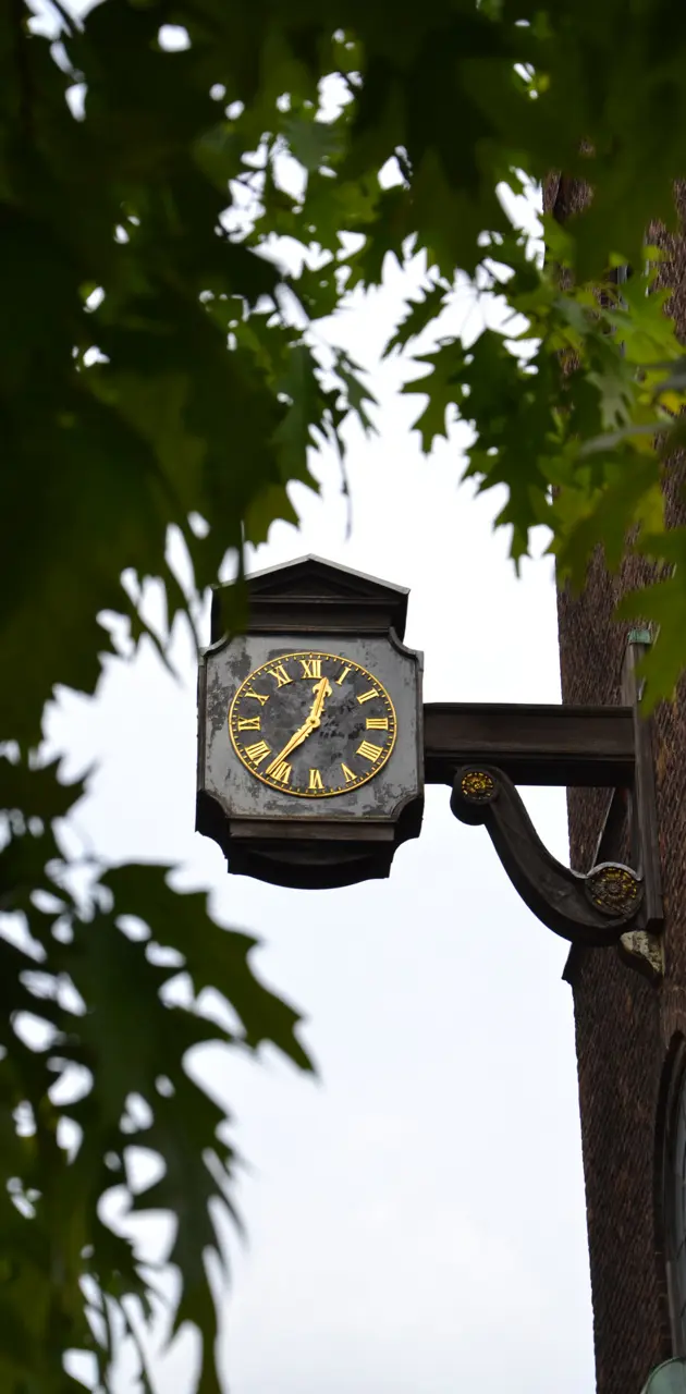 London clock old 