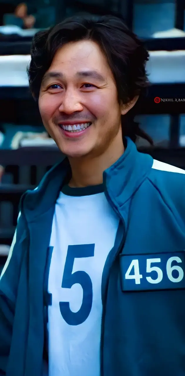 Seong Gi-hun smile