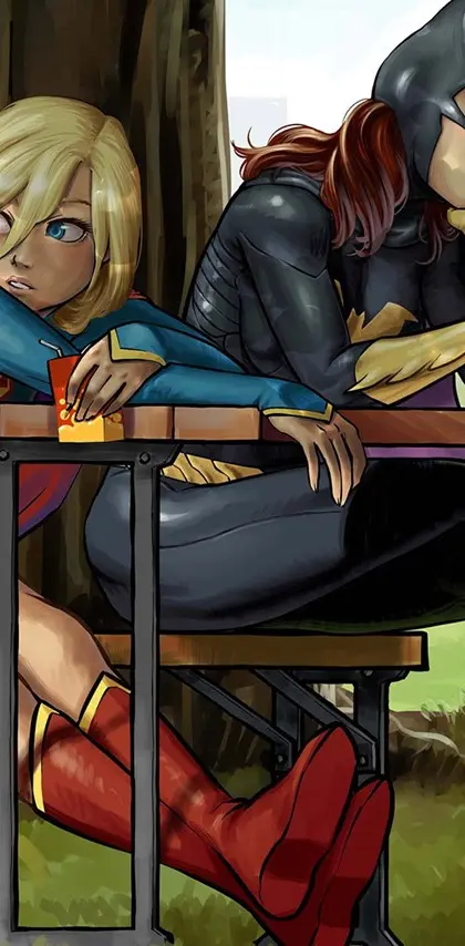 Supergirl Batgirl