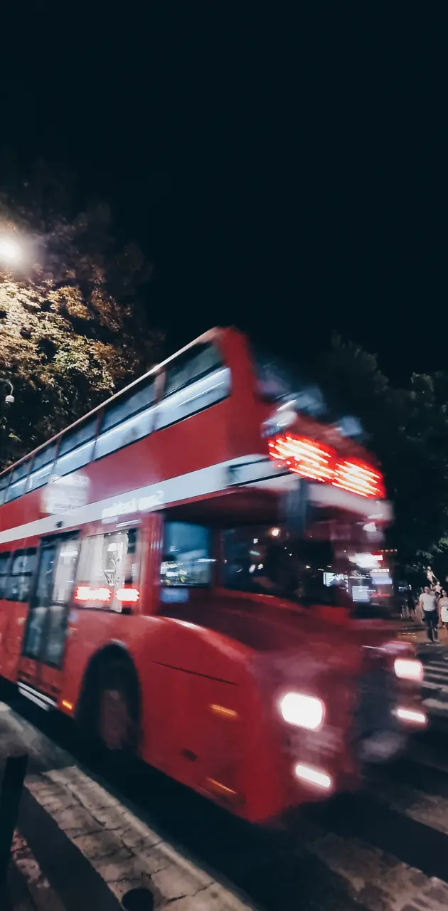 Bus blurry