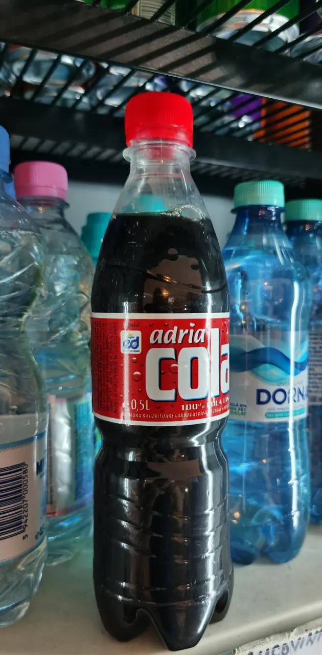 Adria Cola