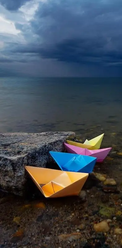 Color Boats