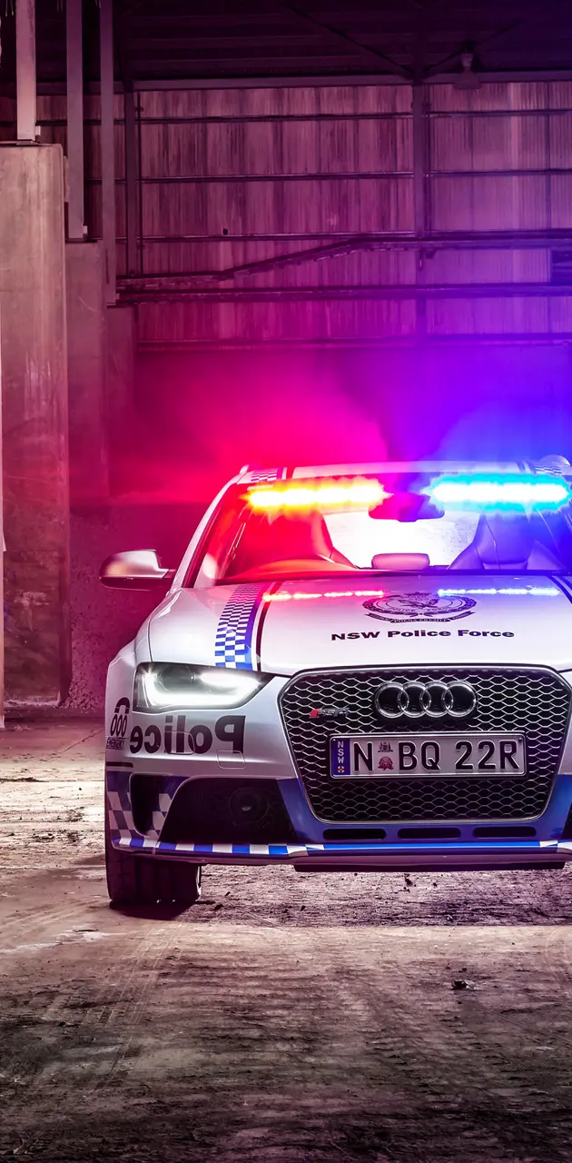 Audi RS4 Police