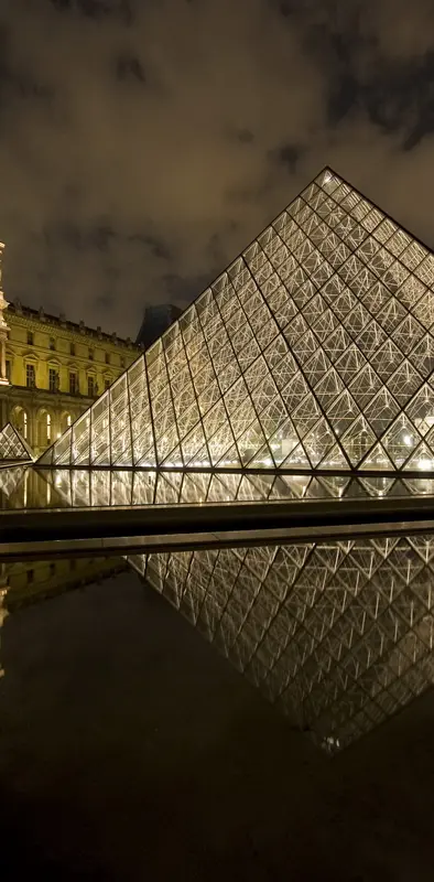 Le Louvre Paris